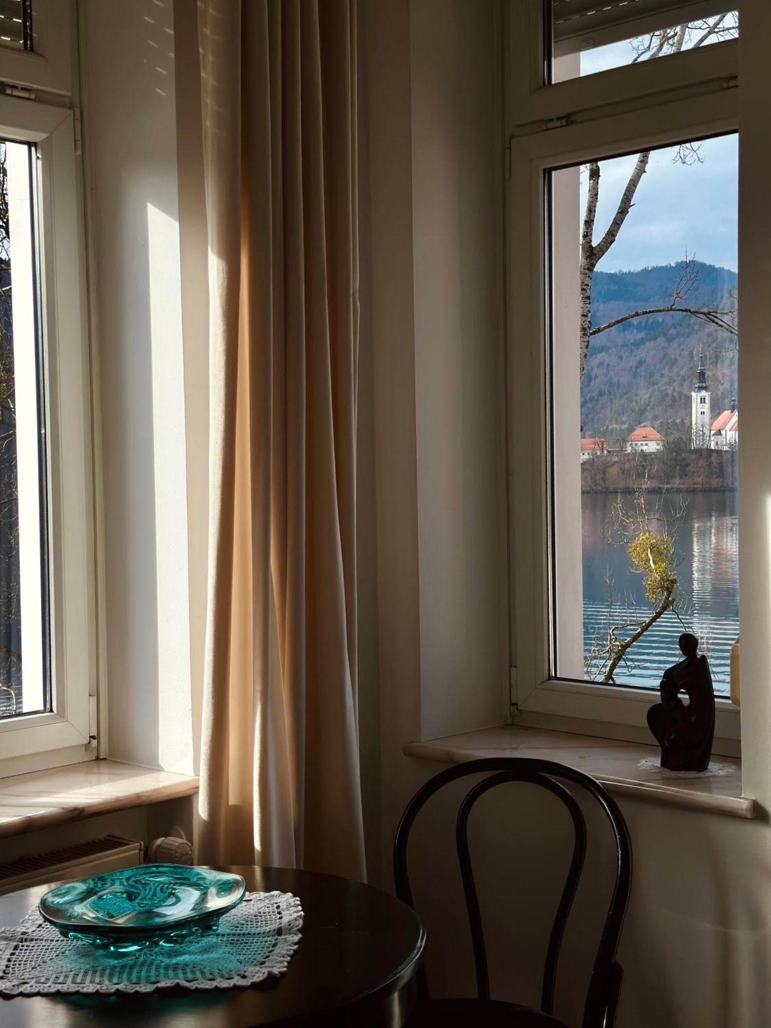 Adora Luxury Hotel Блед Екстериор снимка