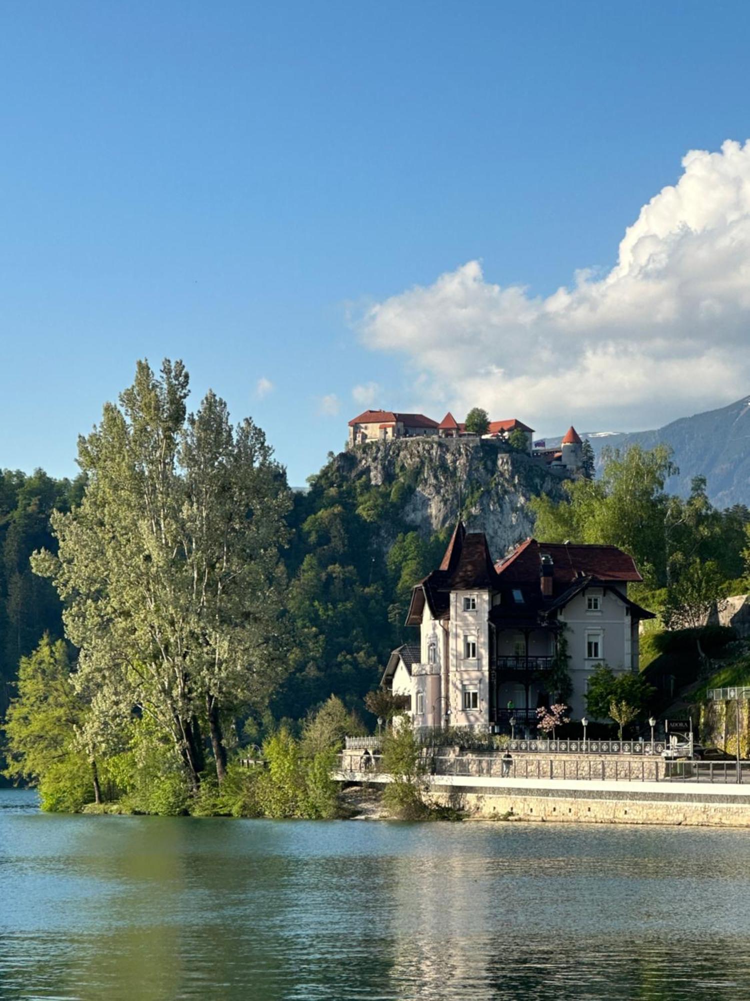 Adora Luxury Hotel Блед Екстериор снимка